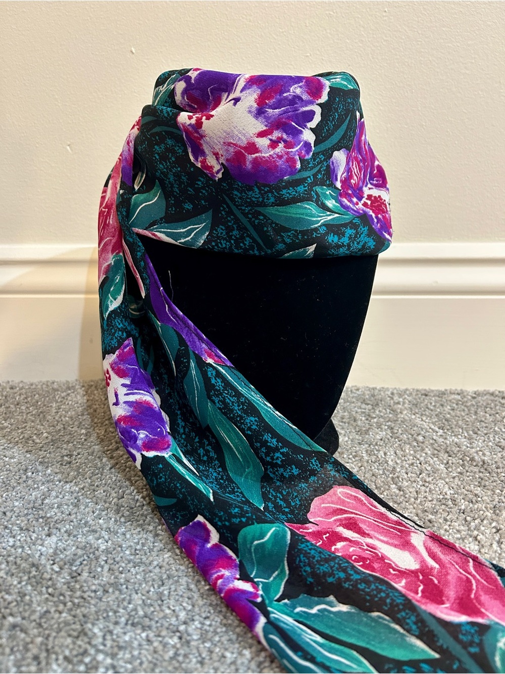 Vtg Triangle Sheer Head Scarf Kerchief Artsy Boho Hair Wrap Pink Floral Peonies